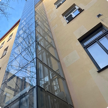 Mytí výtahové šachty